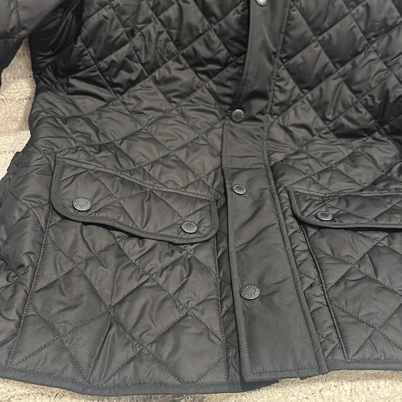 Barbour
Lowerdale
Quilted Jacket - Picture 3 of 8